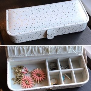 Lauren Conrad Travel Jewelry Organizer, Polka Dots